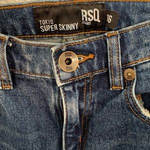 Tilly’s super skinny boy jeans 16
